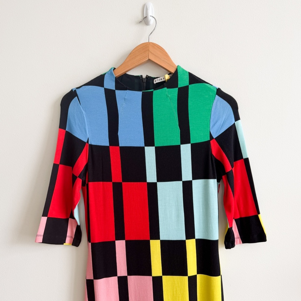 ALICE + OLIVIA • Delora Fitted Mock Neck Dress - Picture 4 of 15